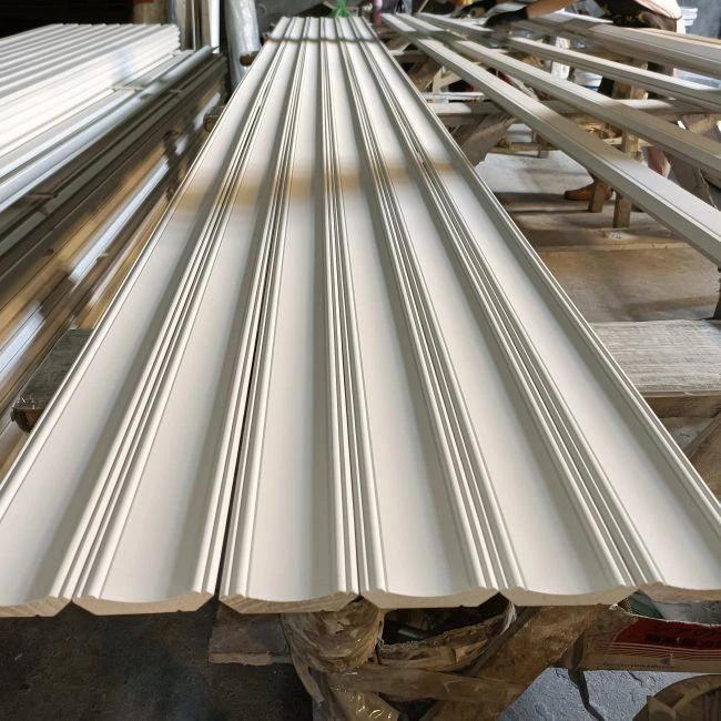 Big-league White Gesso Coated Wooden Crown Mouldings For Ceiling